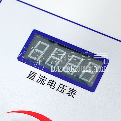 電壓表
